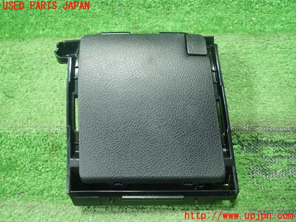1UPJ-35757841]レクサス・GS250(GRL11)小物入れ1 中古_m0001.jpg