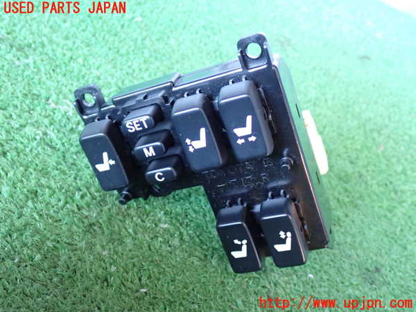 2UPJ-35786311]センチュリー(GZG50)スイッチ6 (シート調整) 中古_m0001.jpg