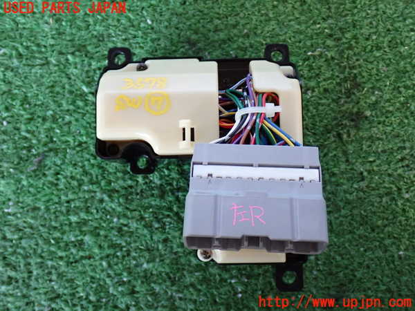 2UPJ-35786312]センチュリー(GZG50)スイッチ7 (シート空調、調整) 中古_m0002.jpg