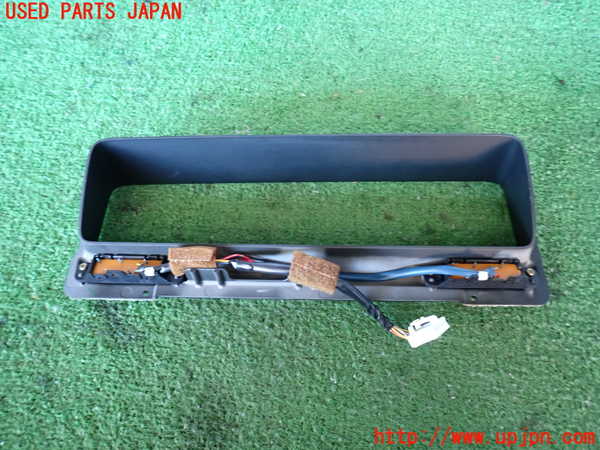 2UPJ-35787510]センチュリー(GZG50)メーターフード 中古_m0003.jpg