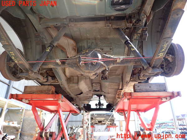 2UPJ-35794400]セドリック ワゴン(WY30)リアデフホーシング 中古_m0001.jpg