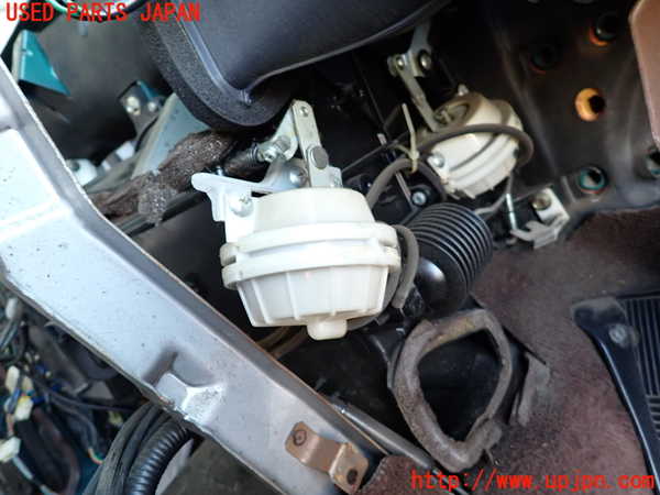 2UPJ-35796100]セドリック ワゴン(WY30)ヒーターコア 中古_m0003.jpg