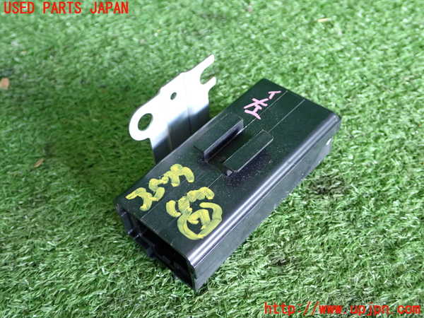 2UPJ-35796152]セドリック ワゴン(WY30)コンピューター7 中古_m0002.jpg