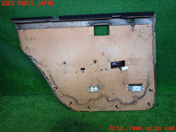 2UPJ-35791294]セドリック ワゴン(WY30)右後ドア内張り 中古_m0002.jpg