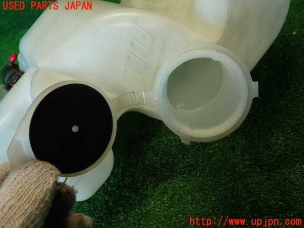 2UPJ-35806791]ランエボ7 GT-A(CT9A)ウォッシャータンク1 中古_m0004.jpg