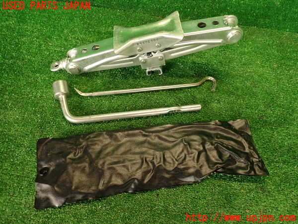 2UPJ-35807805]ランエボ7 GT-A(CT9A)車載工具 中古_m0002.jpg