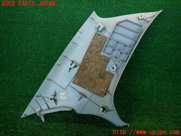 2UPJ-35807675]ランエボ7 GT-A(CT9A)右リアピラートリム 中古_m0002.jpg