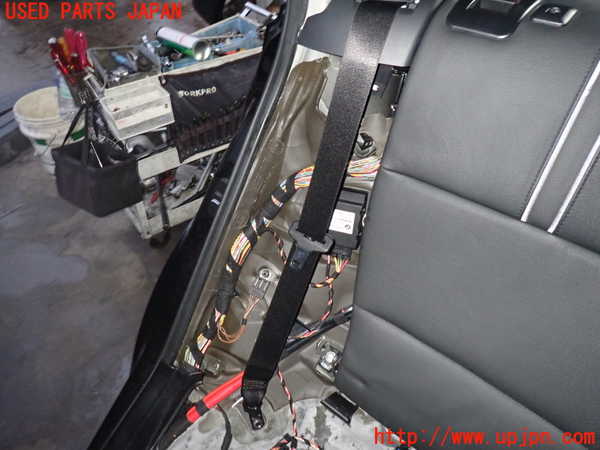 2UPJ-35817155]BMW X3(PC30)(E83系)右2列目シートベルト 中古_m0001.jpg