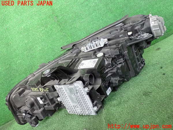 2UPJ-35821130]BMW 218d アクティブツアラー(22BY20)(U06)右ヘッドライト LED 中古_m0002.jpg