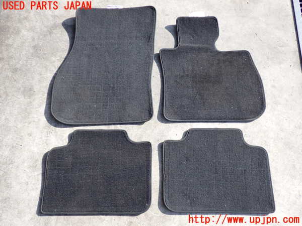 2UPJ-35827800]BMW 218d アクティブツアラー(22BY20)(U06)フロアマット 中古_m0001.jpg