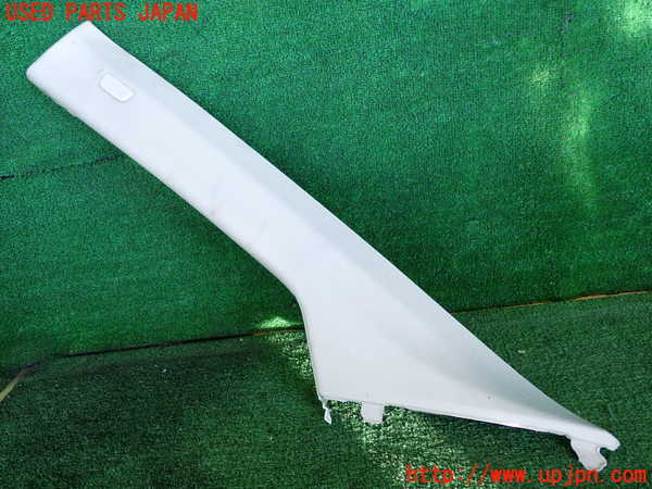 2UPJ-35827660]BMW 218d アクティブツアラー(22BY20)(U06)左フロントピラートリム 中古_m0001.jpg