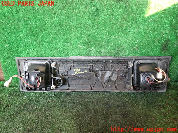 1UPJ-35851559]フェアレディZ(GZ32)リアフィニッシャー 中古_m0003.jpg