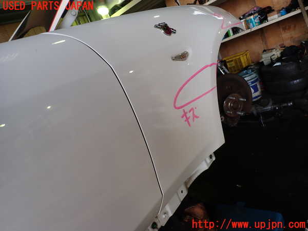5UPJ-35861080]アバルト・124スパイダー(NF2EK)右前フェンダー 中古_m0003.jpg