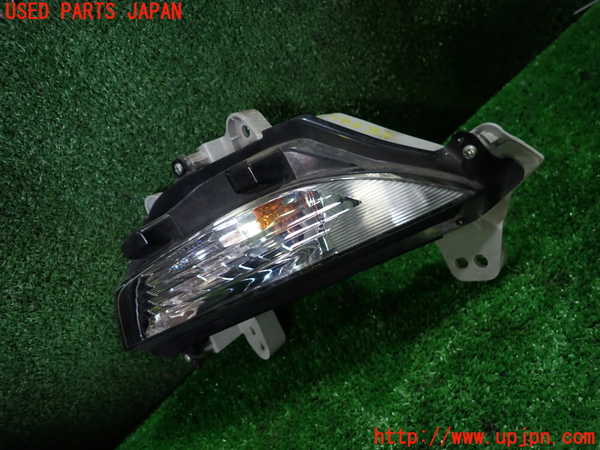 1UPJ-35861152]アバルト・124スパイダー(NF2EK)左コーナーランプ 中古_m0001.jpg