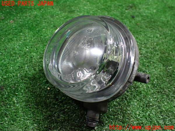 5UPJ-35861182]アバルト・124スパイダー(NF2EK)左フォグ 中古_m0001.jpg