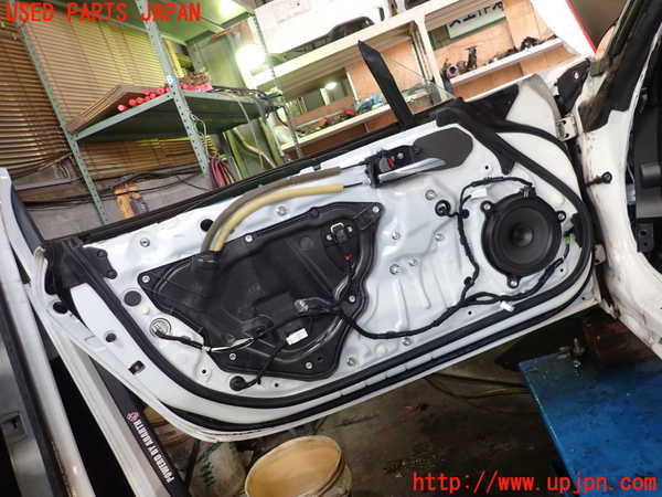 1UPJ-35861260]アバルト・124スパイダー(NF2EK)左ドア 中古(43R-00014 M408)_m0004.jpg