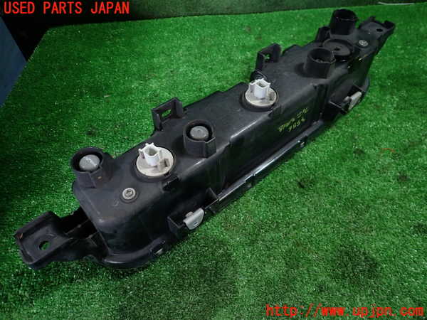 1UPJ-35861559]アバルト・124スパイダー(NF2EK)リアフィニッシャー 中古_m0003.jpg