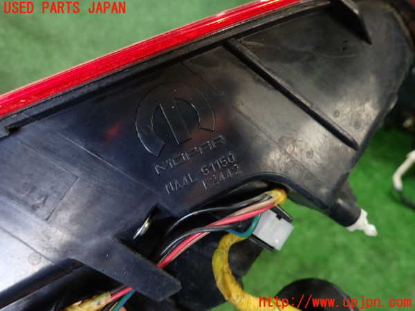 1UPJ-35861530]アバルト・124スパイダー(NF2EK)右テールランプ 中古_m0004.jpg