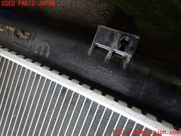 1UPJ-35862321]アバルト・124スパイダー(NF2EK)ラジエーター1 中古_m0004.jpg