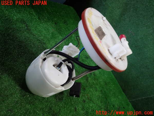 1UPJ-35862510]アバルト・124スパイダー(NF2EK)燃料ポンプ 中古_m0002.jpg