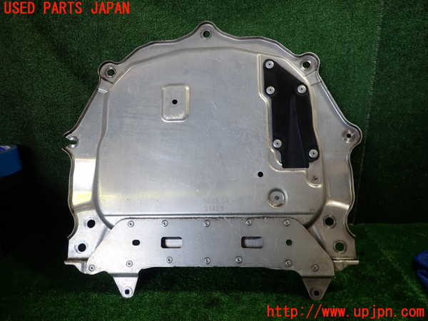 1UPJ-35862170]アバルト・124スパイダー(NF2EK)エンジンアンダーカバー 中古_m0001.jpg