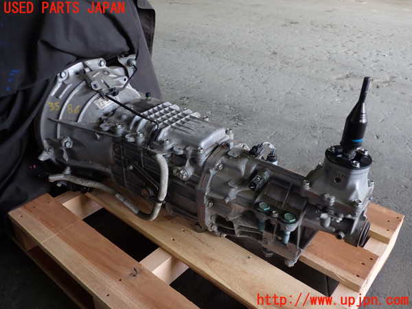 1UPJ-35863200]アバルト・124スパイダー(NF2EK)ミッション MT 3268 中古_m0002.jpg