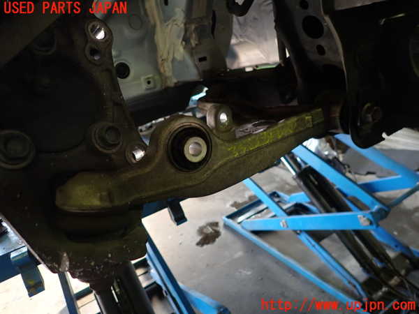 1UPJ-35865176]アバルト・124スパイダー(NF2EK)右フロントロアアーム1 中古_m0001.jpg