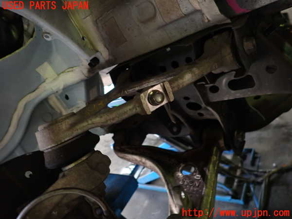 1UPJ-35865126]アバルト・124スパイダー(NF2EK)右フロントアッパーアーム1 中古_m0001.jpg
