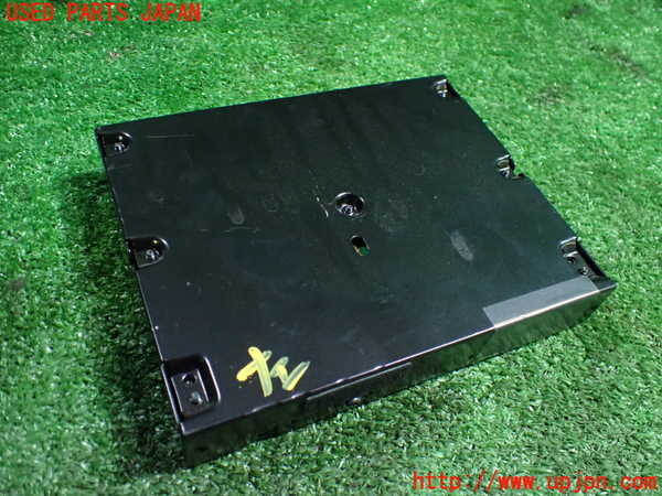 1UPJ-35866660]アバルト・124スパイダー(NF2EK)TVチューナー 中古_m0002.jpg