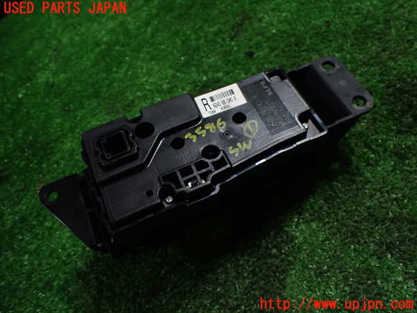1UPJ-35866306]アバルト・124スパイダー(NF2EK)スイッチ1 (ナビメニュー操作) 中古_m0003.jpg