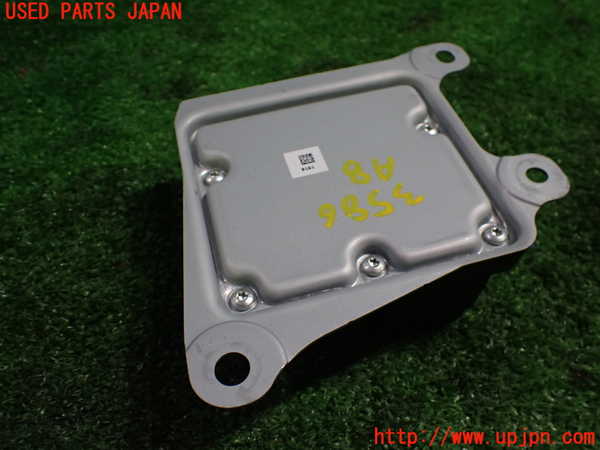 1UPJ-35866145]アバルト・124スパイダー(NF2EK)エアバッグコンピューター 中古_m0002.jpg