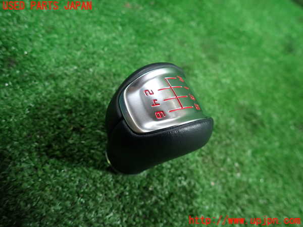 1UPJ-35867570]アバルト・124スパイダー(NF2EK)シフトノブ 中古_m0001.jpg