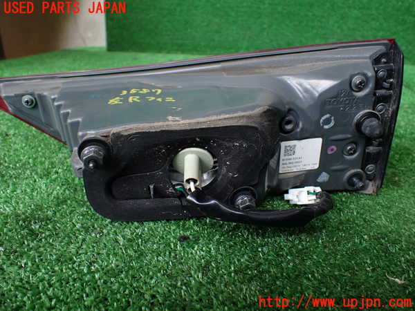 1UPJ-35871552]レクサス・IS300h(AVE30)左リアフィニッシャー 中古_m0002.jpg