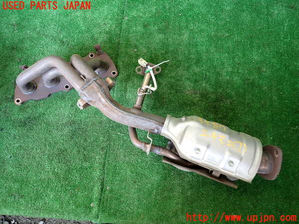 5UPJ-35872041]レクサス・IS300h(AVE30)エキマニ1 触媒 マニバーター 中古_m0001.jpg