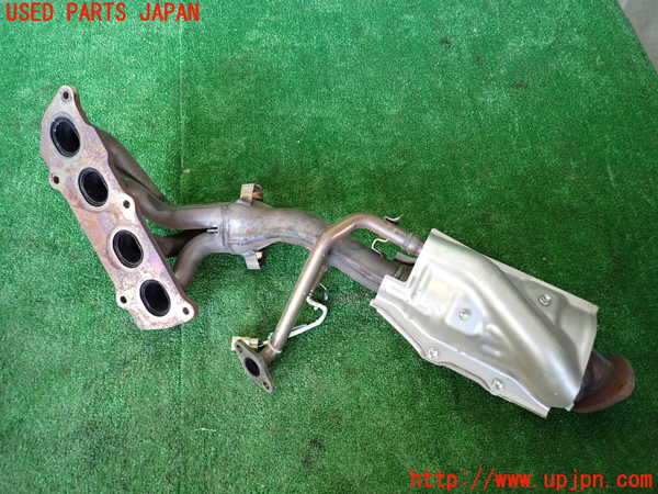 5UPJ-35872041]レクサス・IS300h(AVE30)エキマニ1 触媒 マニバーター 中古_m0002.jpg