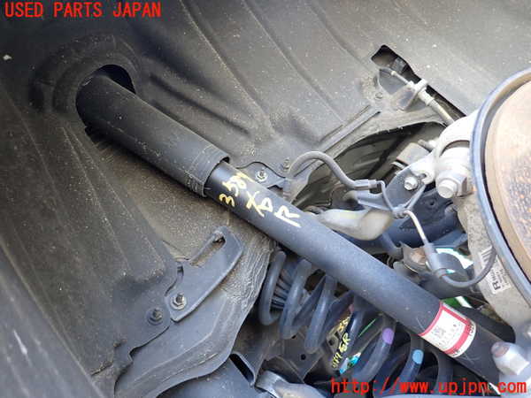 1UPJ-35875070]レクサス・IS300h(AVE30)右リアショックアブソーバー 中古_m0001.jpg