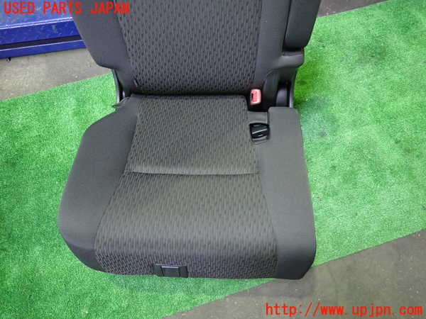1UPJ-35897405]デリカD：2(ソリオ)(MB36S)右リアシート 中古_m0004.jpg