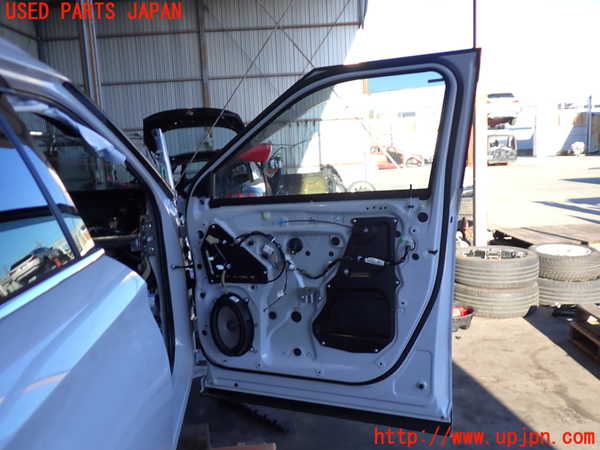 2UPJ-35901230]アウトランダーPHEV(GN0W)右前ドア (43R-019795) 中古_m0005.jpg