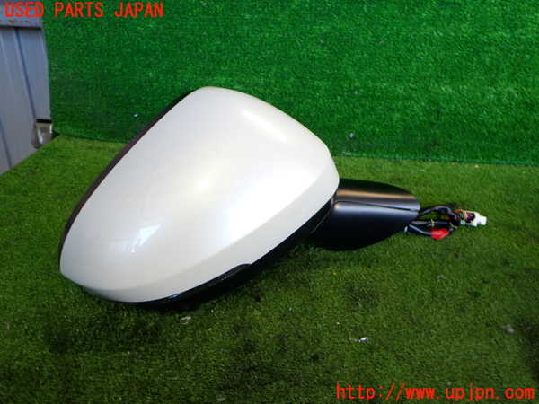 2UPJ-35901210]アウトランダーPHEV(GN0W)右ドアミラー 中古_m0001.jpg