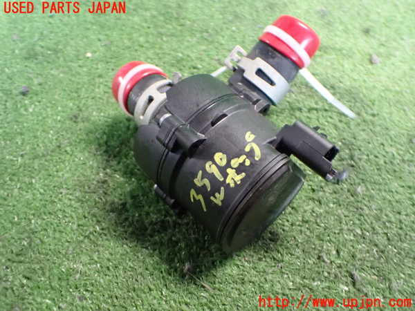 5UPJ-35902110]アウトランダーPHEV(GN0W)ウォーターポンプ 中古_m0001.jpg
