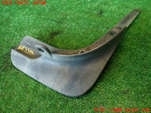 2UPJ-35921454]セリカ GT-FOUR(ST205)右リアマッドガード(泥除け) 中古_m0001.jpg