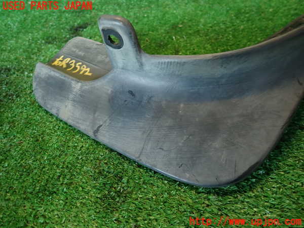 2UPJ-35921454]セリカ GT-FOUR(ST205)右リアマッドガード(泥除け) 中古_m0003.jpg