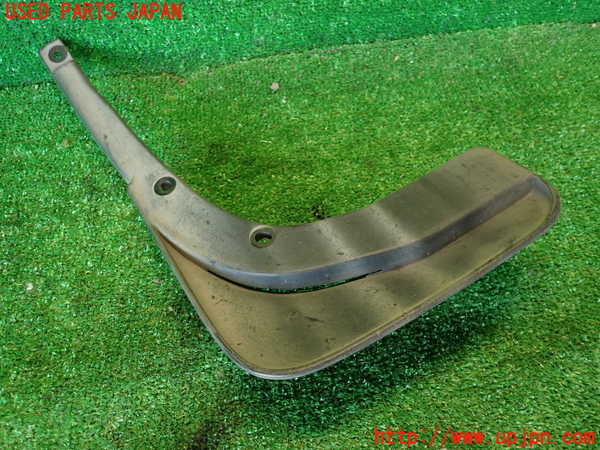 2UPJ-35921454]セリカ GT-FOUR(ST205)右リアマッドガード(泥除け) 中古_m0004.jpg