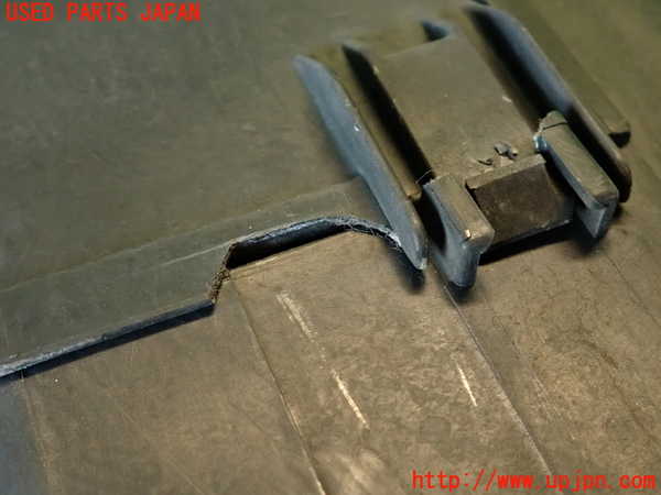 2UPJ-35926741]セリカ GT-FOUR(ST205)ヒューズボックス1 中古_m0003.jpg