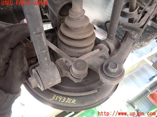 2UPJ-35934305]アルシオーネ SVX(CXD)左リアナックルハブ 中古_m0001.jpg
