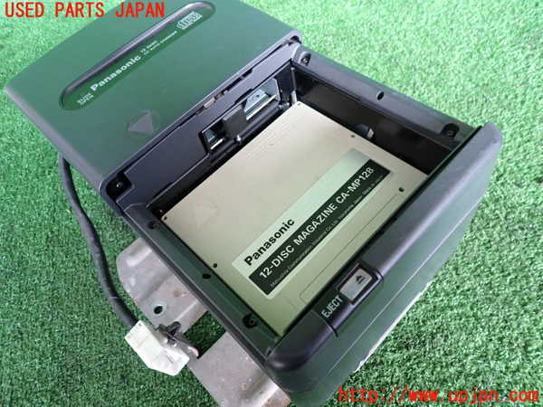 2UPJ-35936505]アルシオーネ SVX(CXD)CDチェンジャー 中古_m0002.jpg