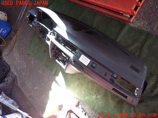 2UPJ-35947505]BMWアルピナ・D3 ビターボ リムジン(3N1A)(E90)ダッシュボード 中古_m0001.jpg