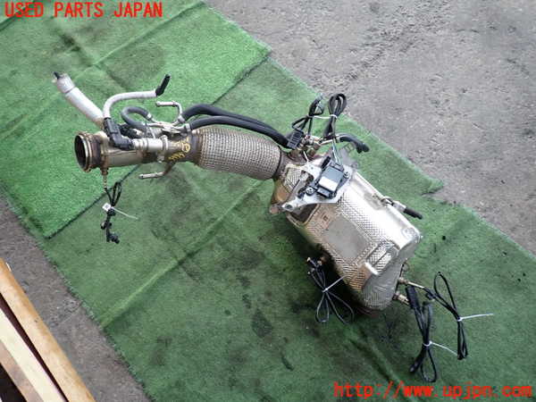 2UPJ-35952661]BMW X1(AD20)触媒1 中古 (F48)_m0001.jpg