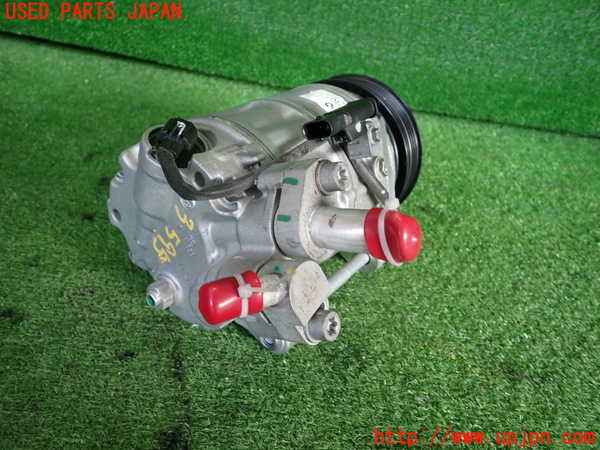 2UPJ-35956025]BMW X1(AD20)エアコンコンプレッサー 中古 (F48)_m0002.jpg