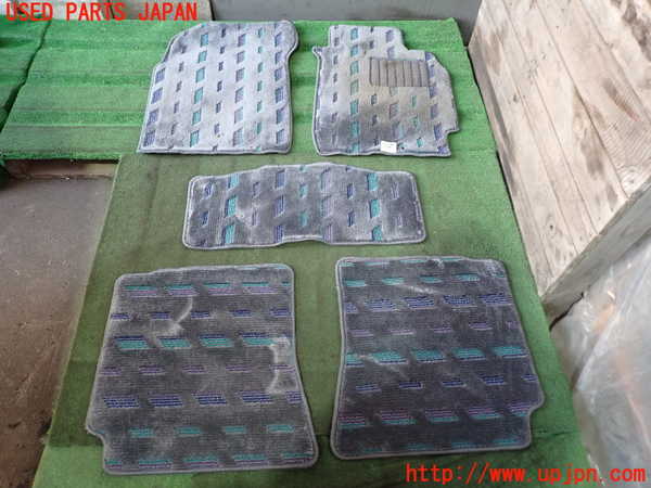 2UPJ-35967800]セフィーロ(A33)フロアマット 中古_m0001.jpg